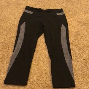 Marika Capri Leggings
